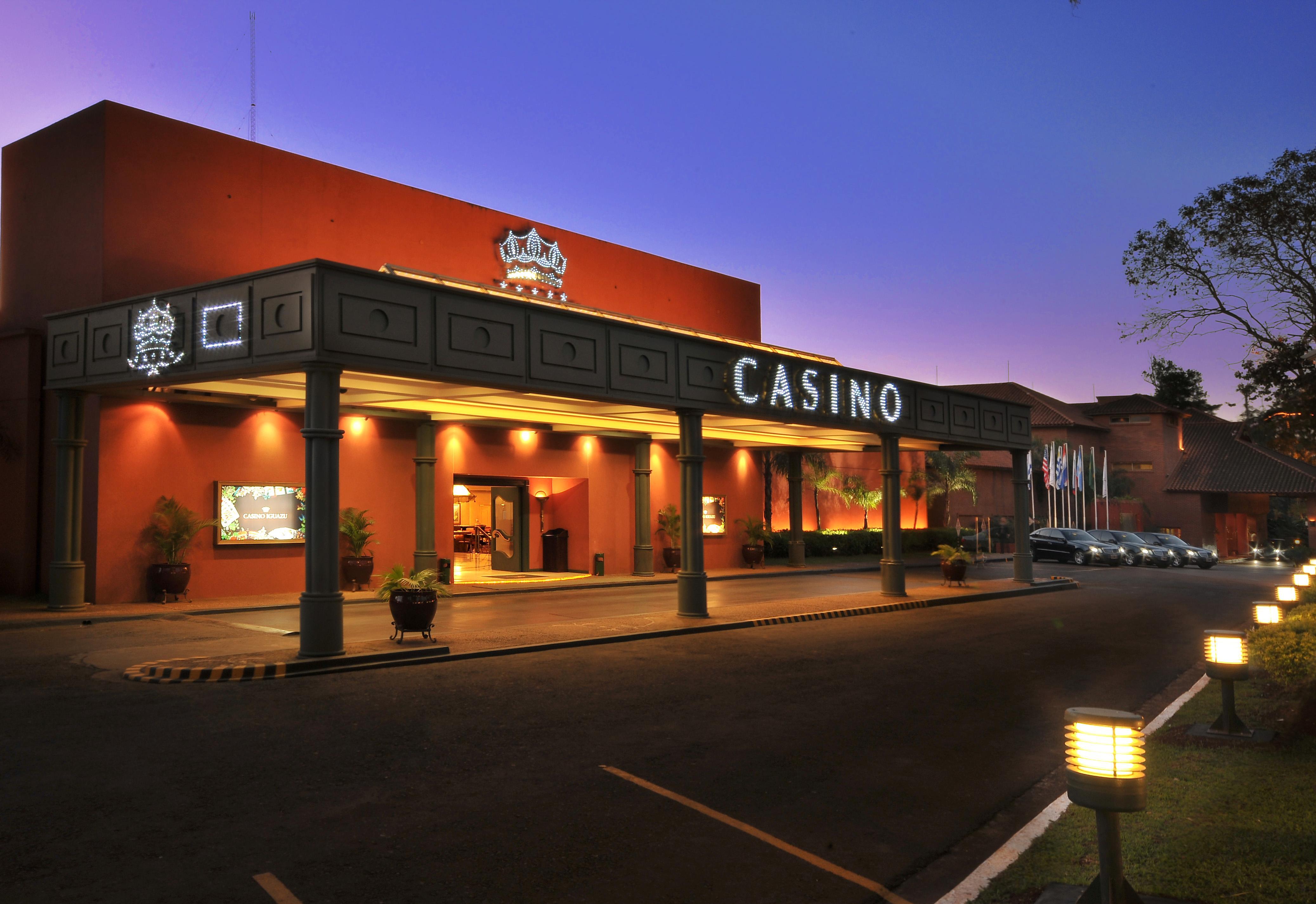 ホテル イグアス グランド リゾート スパ ＆ カジノ プエルト・イグアス エクステリア 写真